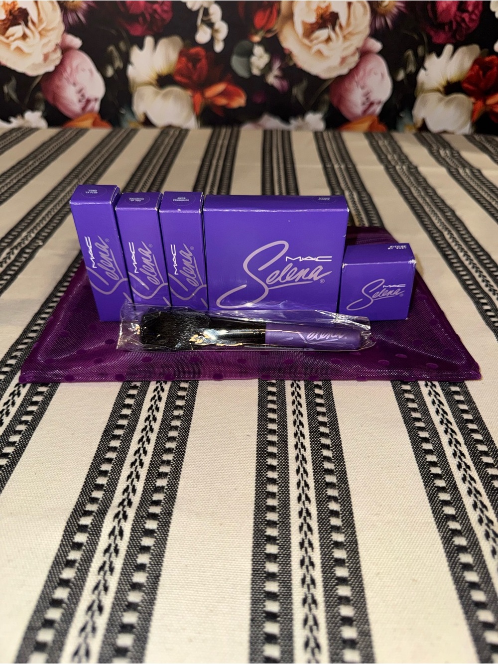 Selena x MAC Cosmetics 2016 Limited Edition Collection, New in Box